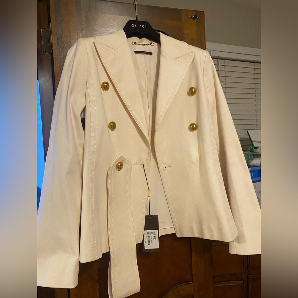 Gucci Jacket - NWT Fine Soft Cotton Stretch. Pearl color (missing button).